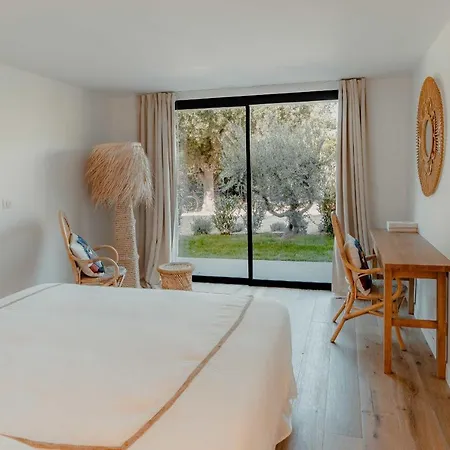 Sumptuous Contemporary - Gassin Hills - 6br12p * סן טרופז