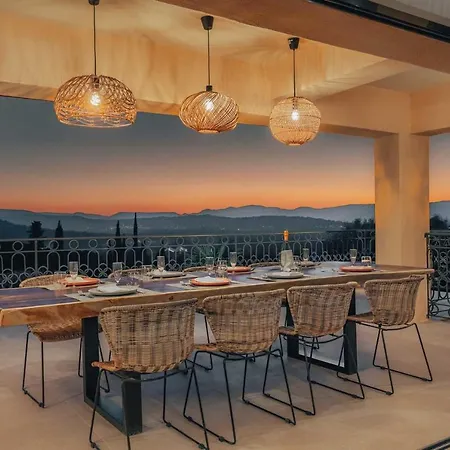 Sumptuous Contemporary - Gassin Hills - 6br12p *