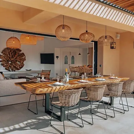 Sumptuous Contemporary - Gassin Hills - 6br12p 빌라 *