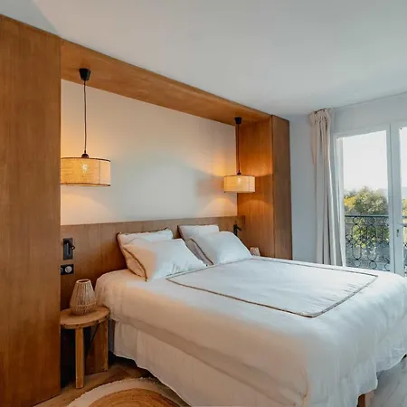 Sumptuous Contemporary - Gassin Hills - 6br12p * 쎙뜨호뻬